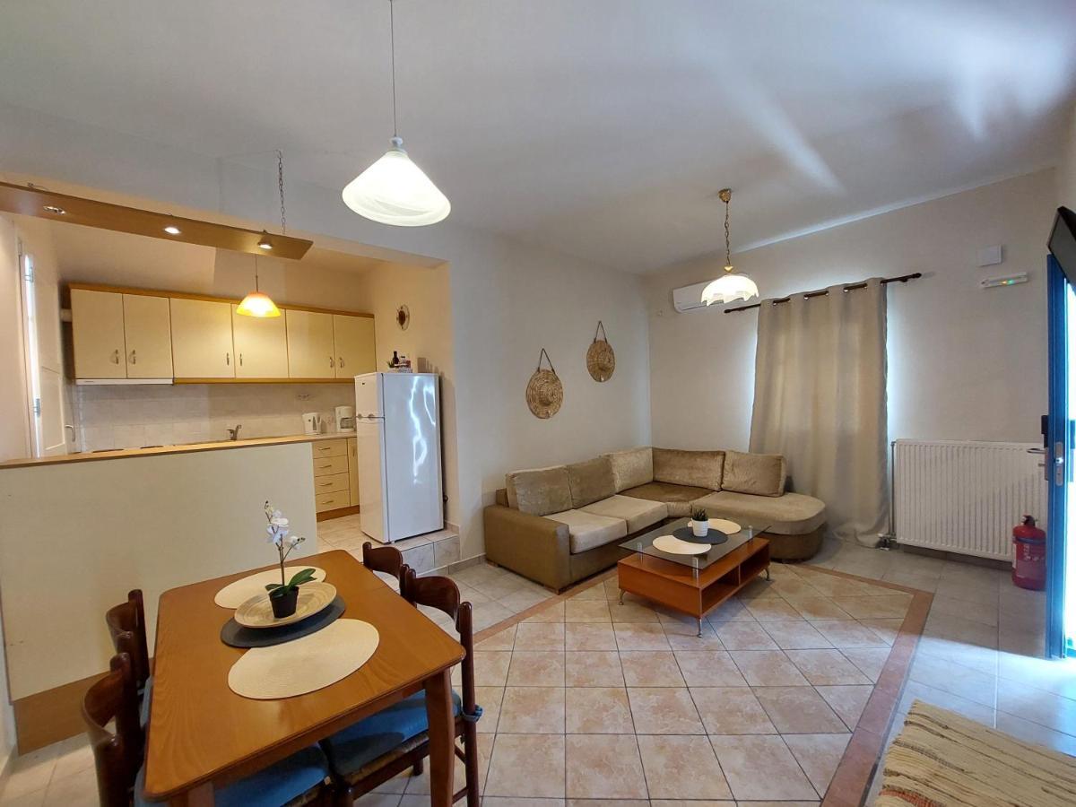 Vira Vivere Houses Plaka  Exteriér fotografie